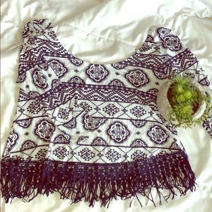 Charlotte Russe - Cropped Quarter-Sleeve Top!